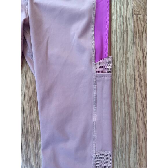 Collection of Athletic Wear, Womens, S/M, Nike, Lululemon, Zella, 6 pieces‎ - Picture 16 of 16